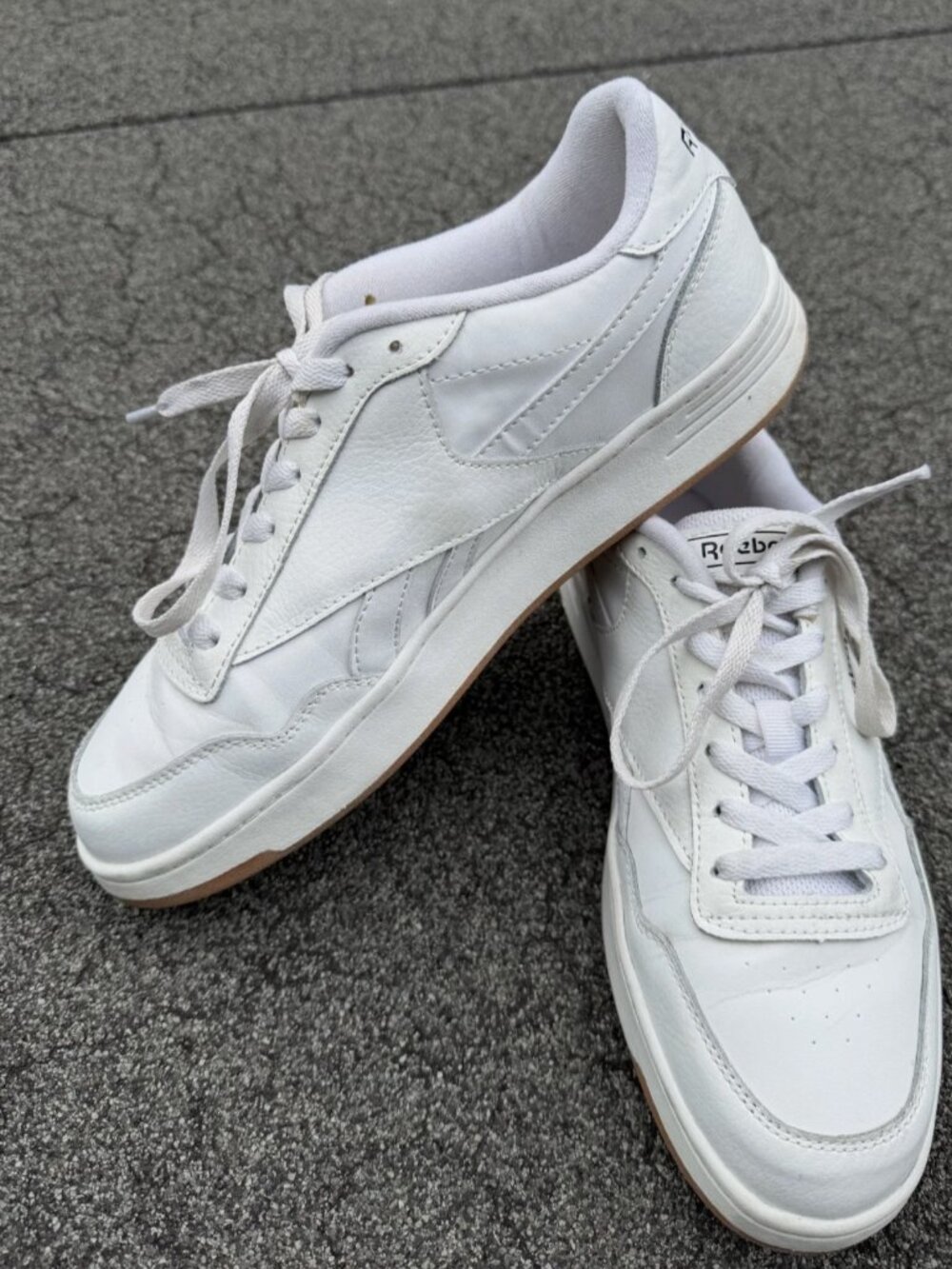 REEBOK Galaxy 7 Shoes Throwback White Sneakers Women Sz 10 RBK007 Classic Reebok